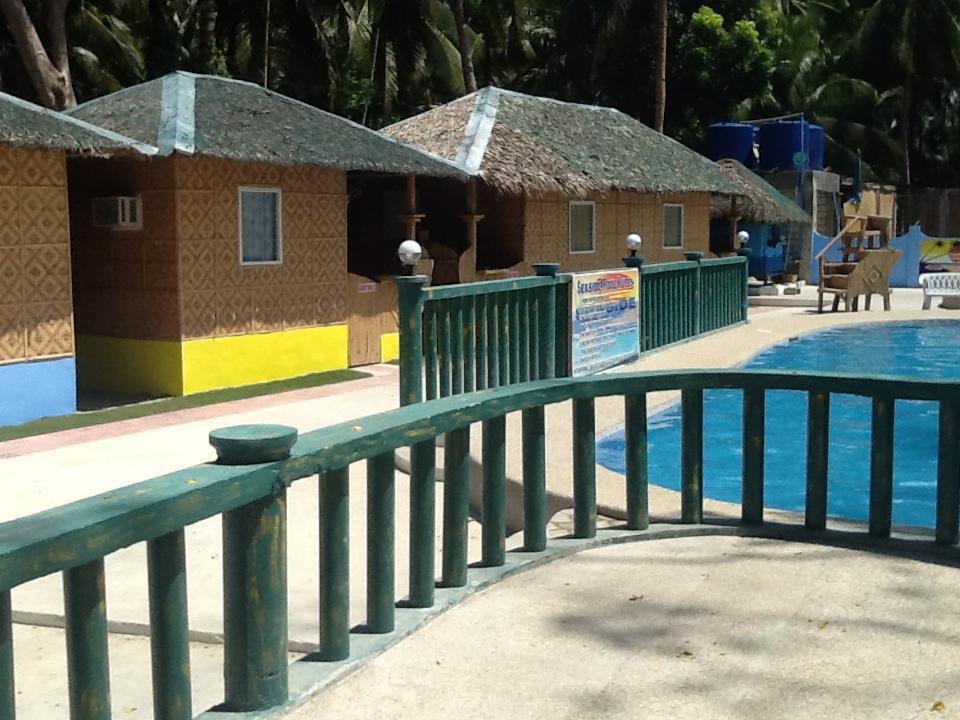 Seaside Beach Resort Bohol Екстериор снимка