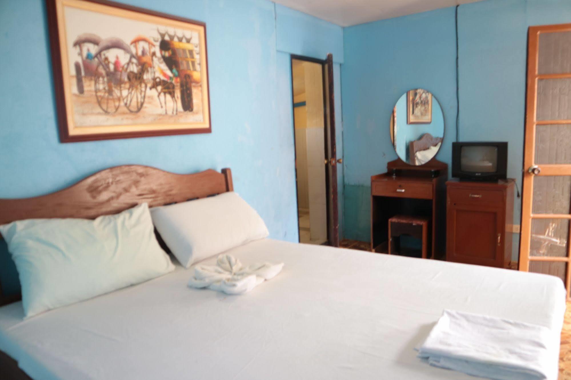 Seaside Beach Resort Bohol Екстериор снимка