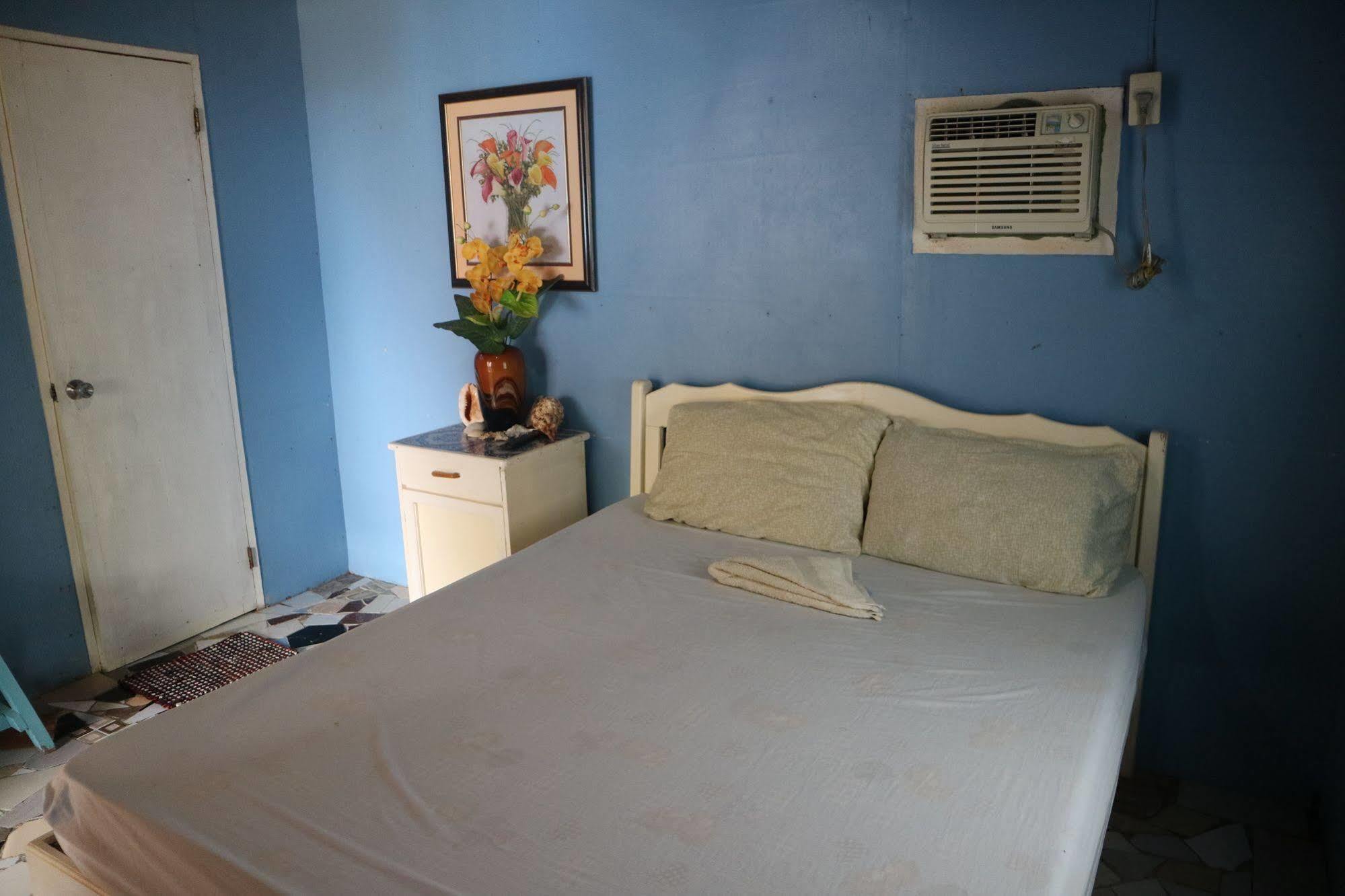 Seaside Beach Resort Bohol Екстериор снимка